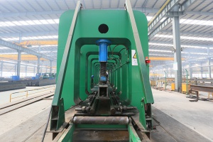 1500噸22.5米壓槽機(jī)